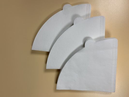 自然な色V60のペーパー コーヒーのフィルター2 - 4個のコップは円錐形様式のコーヒー ペーパー フィルターを大きさで分類する